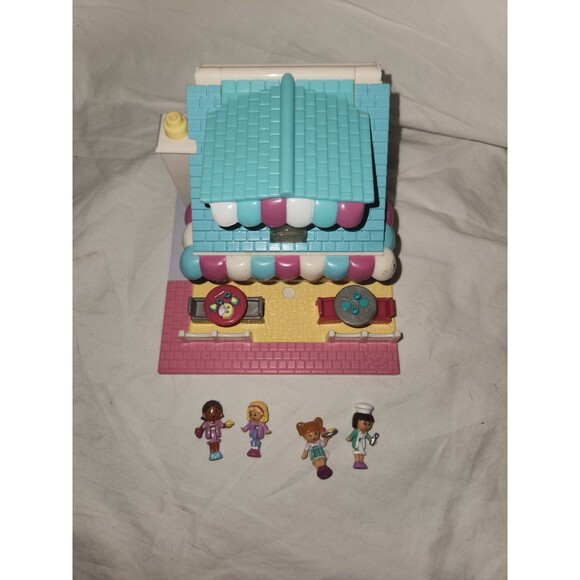 Polly Pocket Vintage 1993 Light Up Pizzeria Bluebird Toys COMPLETE Lights Work! - Picture 2 of 9